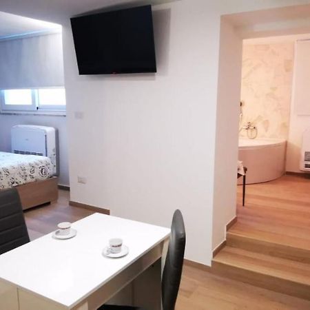 Apartamento Francy'S House Triggiano Exterior foto