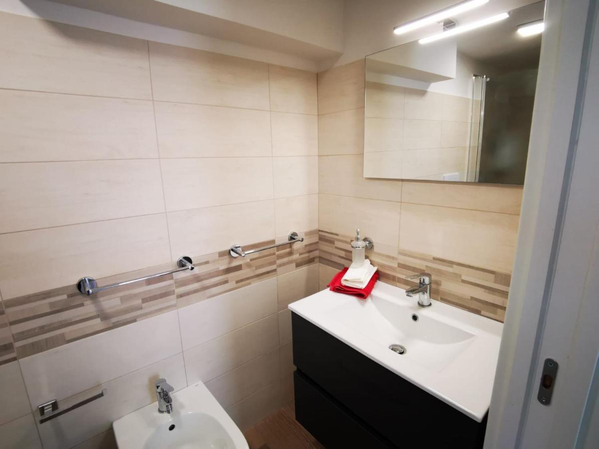 Apartamento Francy'S House Triggiano Exterior foto